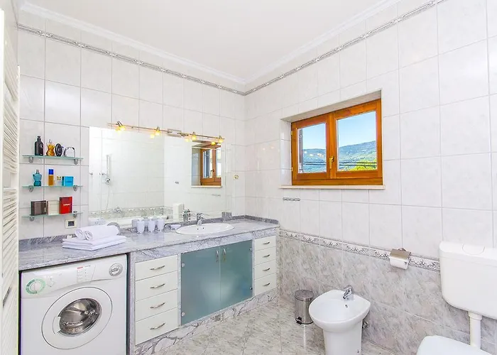 San Apartment *