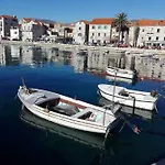 San Kaštela