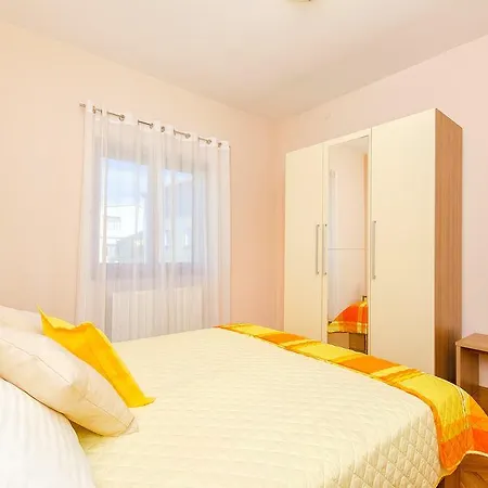Apartment San Kastela